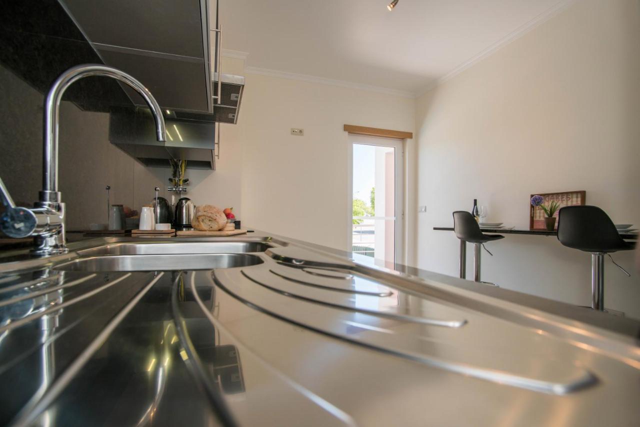Central Modern 2 Bed Apartment Armação de Pêra Zewnętrze zdjęcie