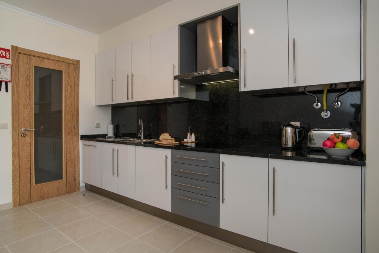 Central Modern 2 Bed Apartment Armação de Pêra Zewnętrze zdjęcie
